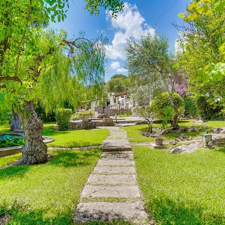 Finca Colom بيت للعطل